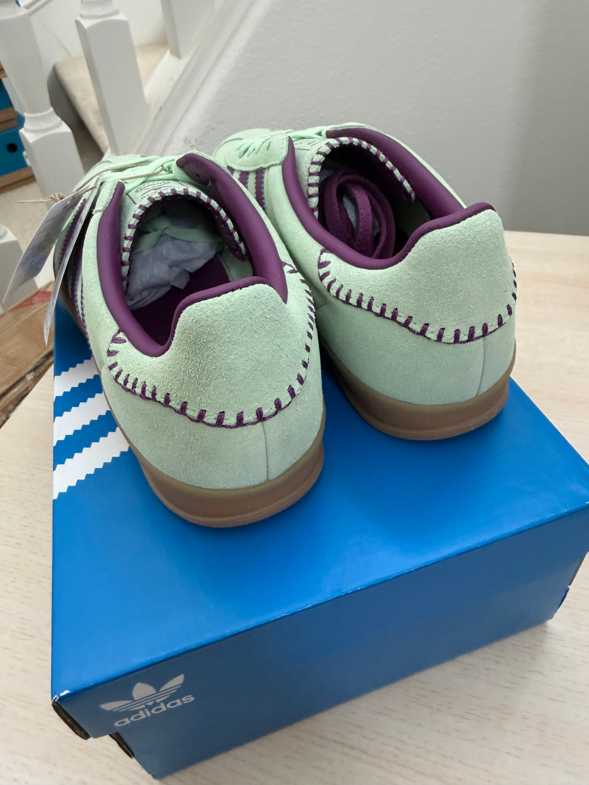 Adidas Gazelle 女生 綠色(有2組鞋帶)