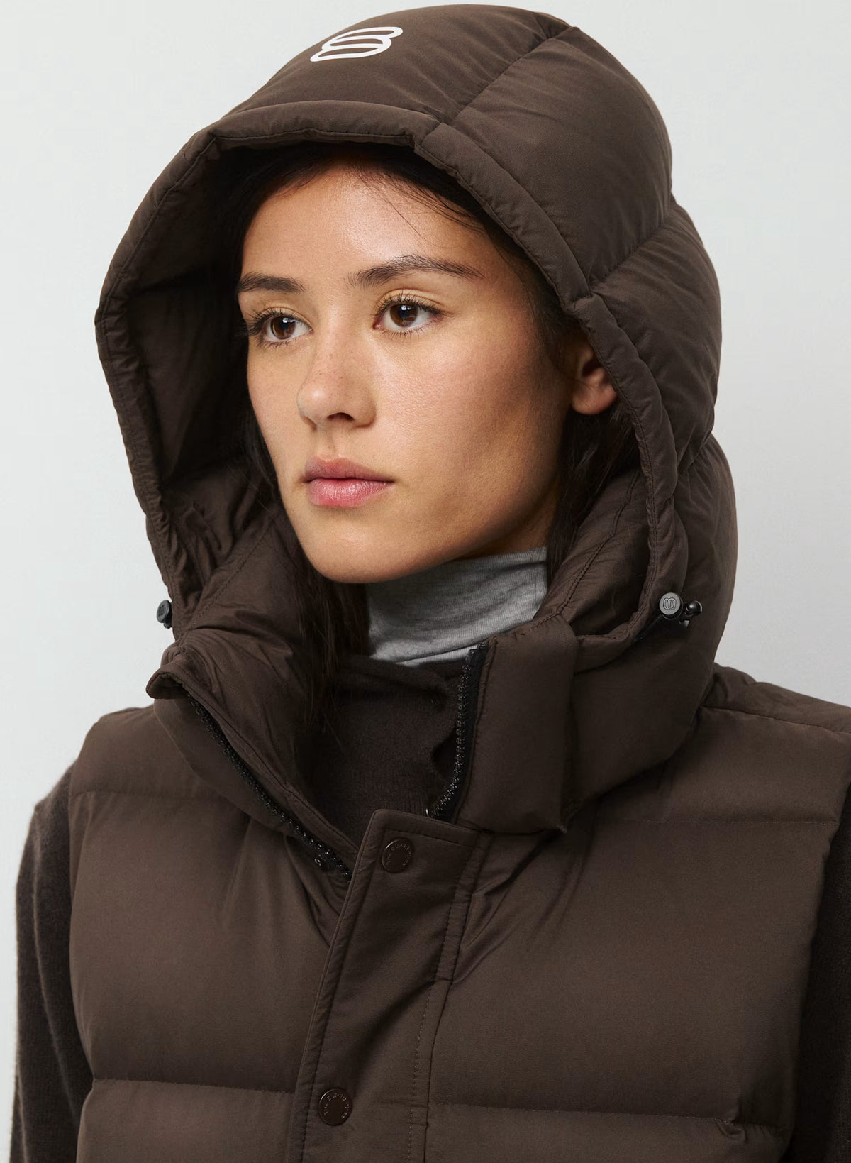 Aritzia 女生 Superpuff 五格真羽絨背心 800 - 巧克力色 - Rich Mocha Brown