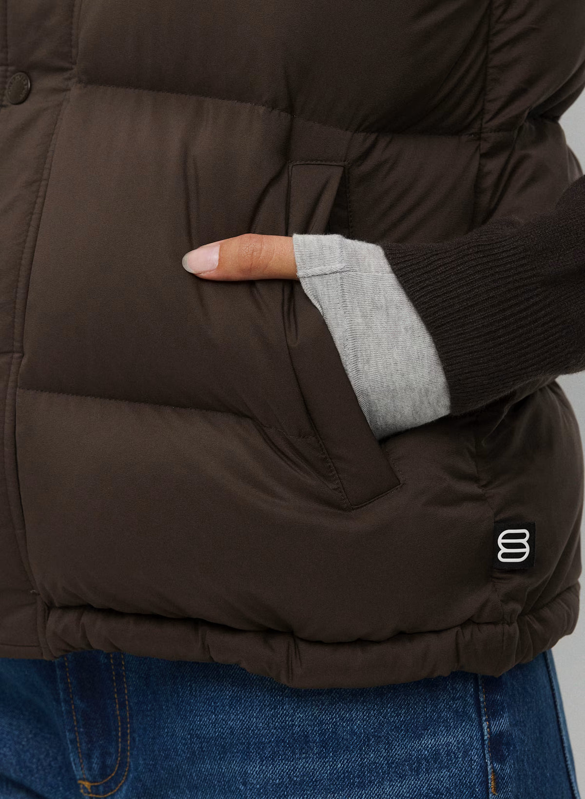 Aritzia 女生 Superpuff 五格真羽絨背心 800 - 巧克力色 - Rich Mocha Brown