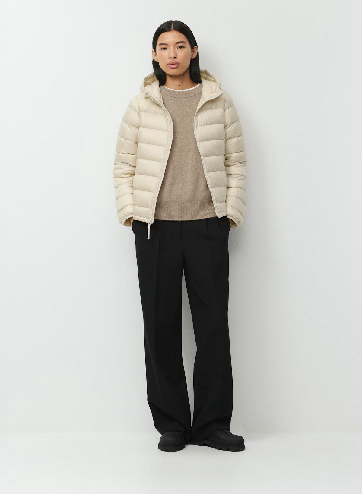 Aritzia 女生 Superpuff 好收納真羽絨外套 800 - 珍珠白