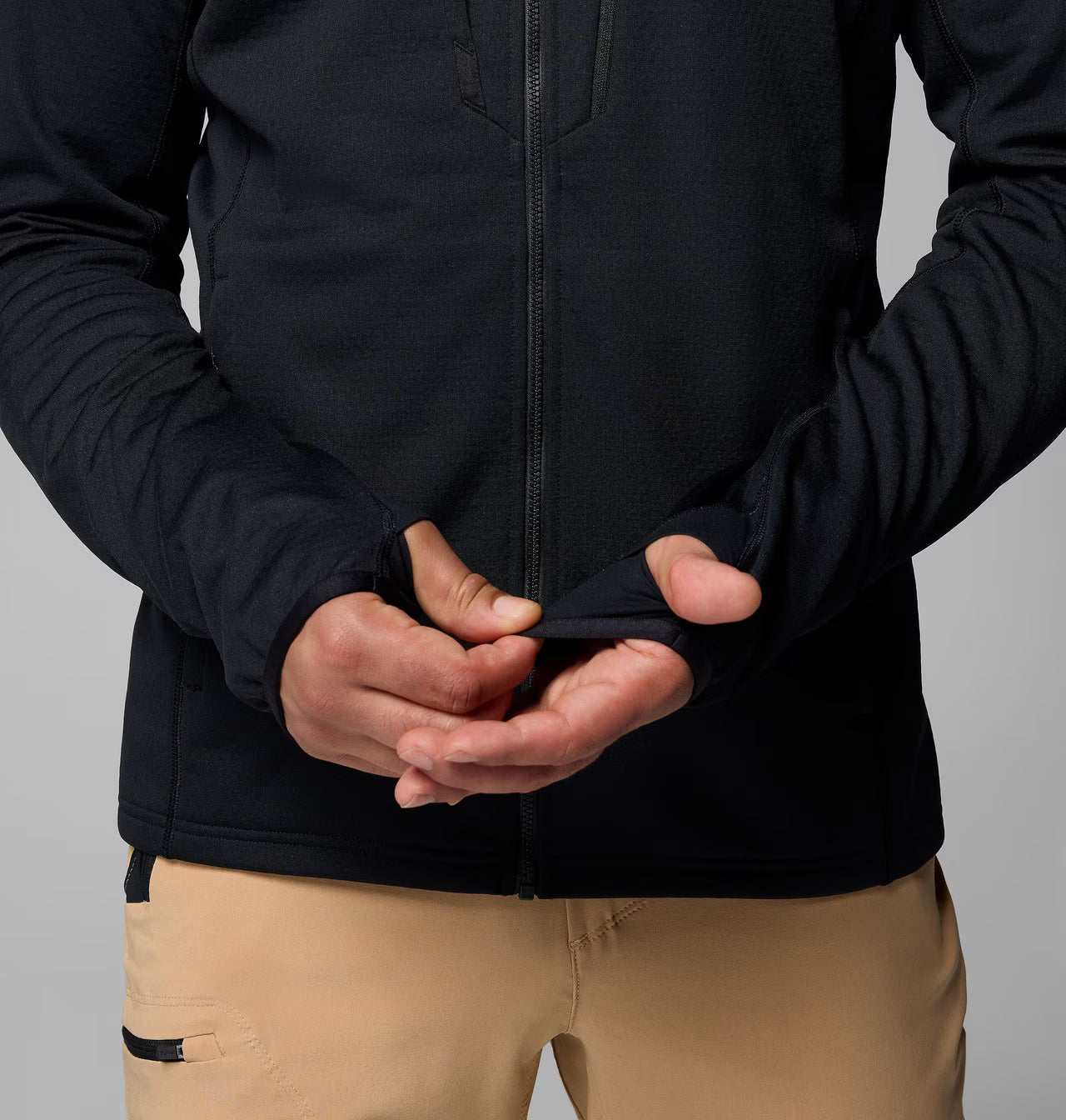 Columbia 男生 Arctic好移動雪點點春天外套