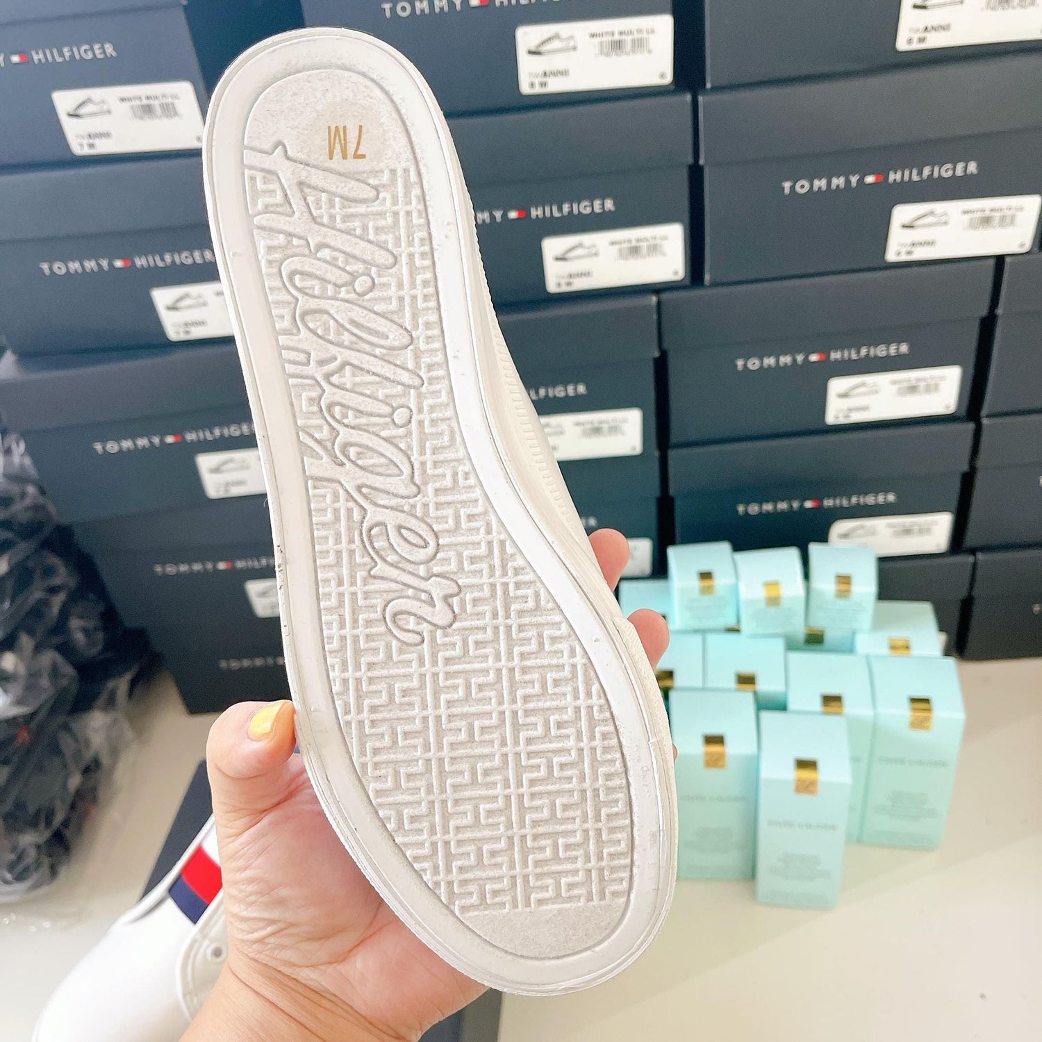 百貨 Tommy專櫃 女生懶人小白鞋