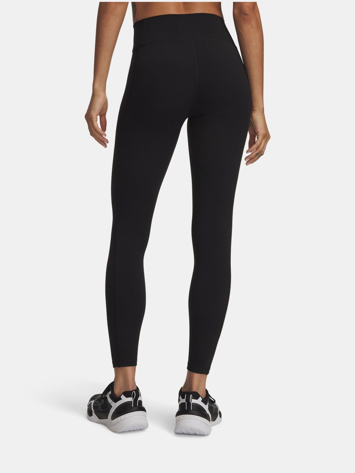 UA 專櫃 奶油Legging - 黑色