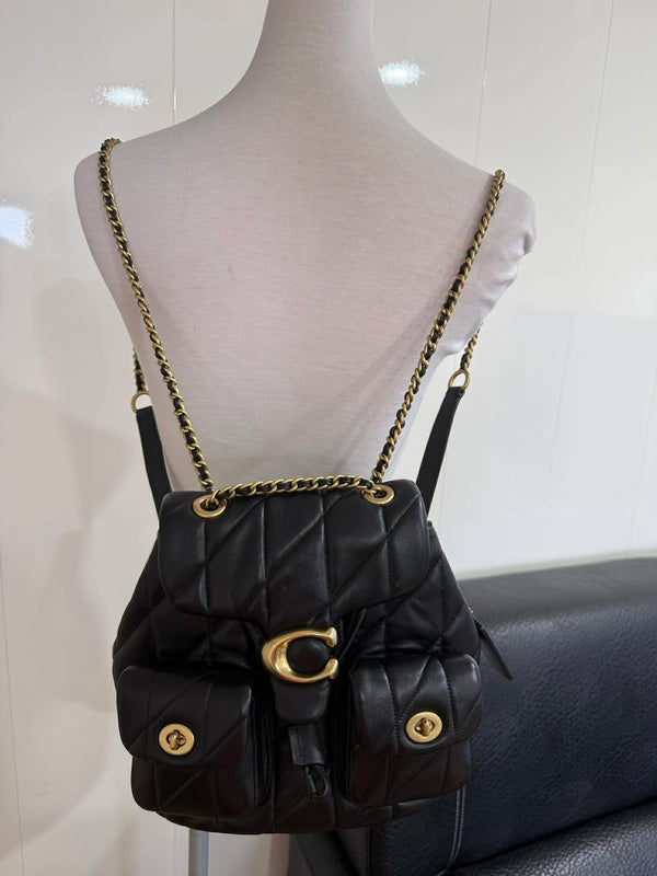 Coach 專櫃 Tabby 後背包 黑色[NG商品]