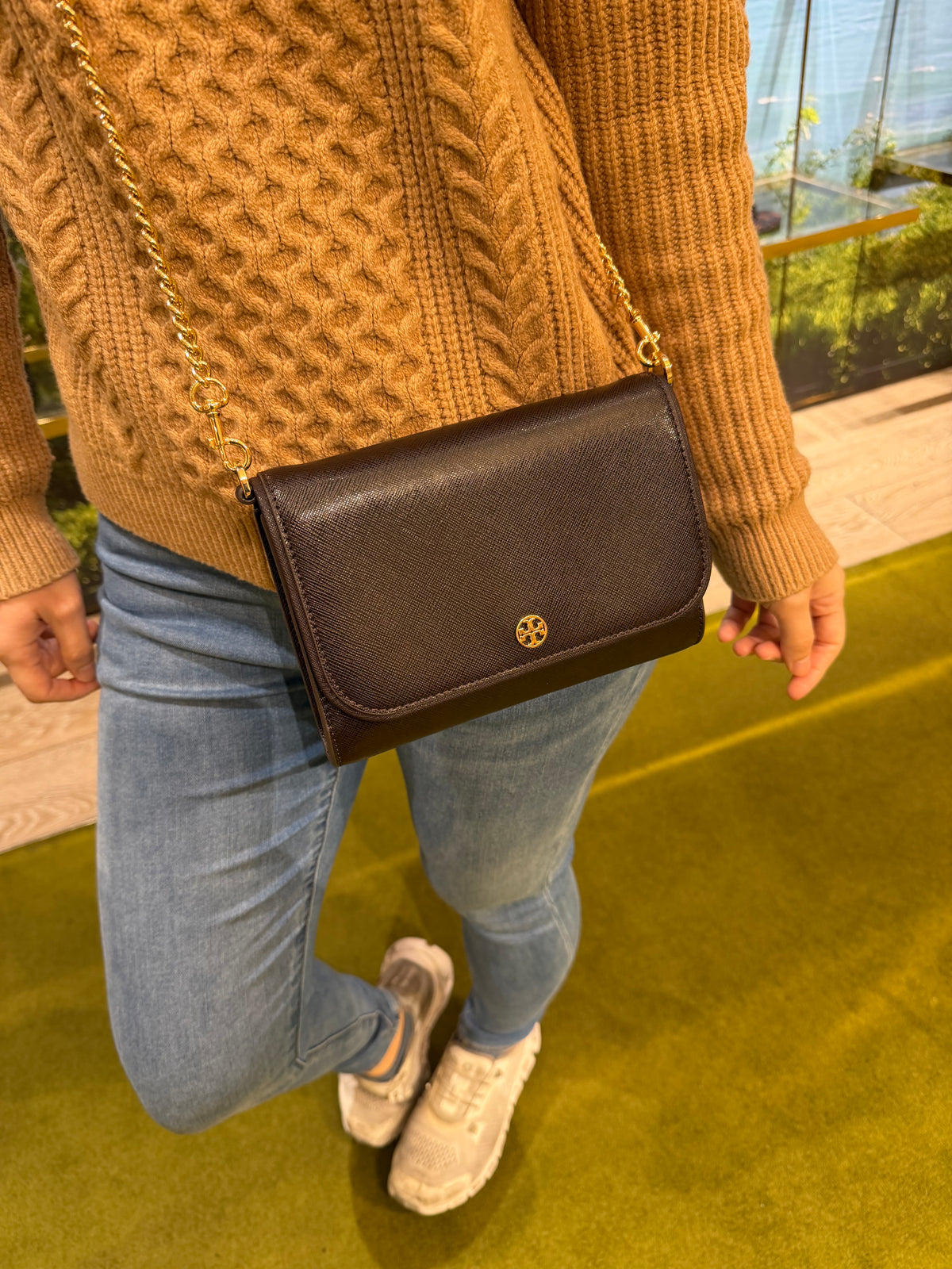 TB Outlet 防刮WOC - 巧克力色