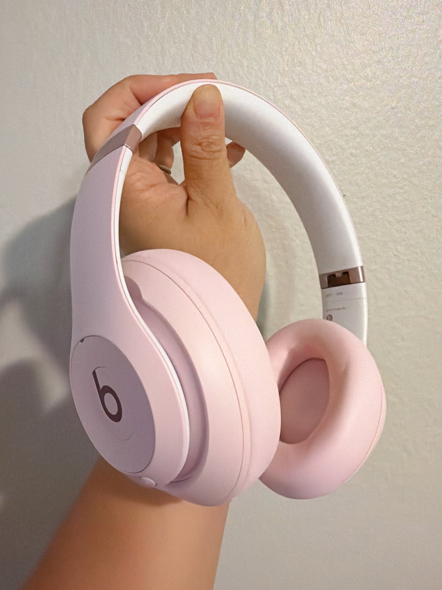 Beats Studio Pro 高階無線降噪頭戴式耳機