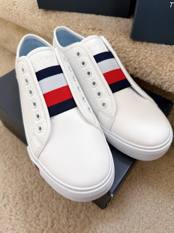 Tommy Hilfiger 懶人鞋 白皮