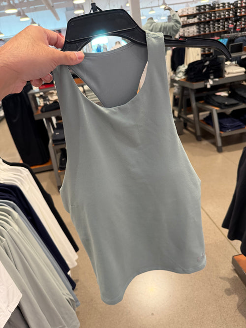 UA 女生 奶油系列 bra top