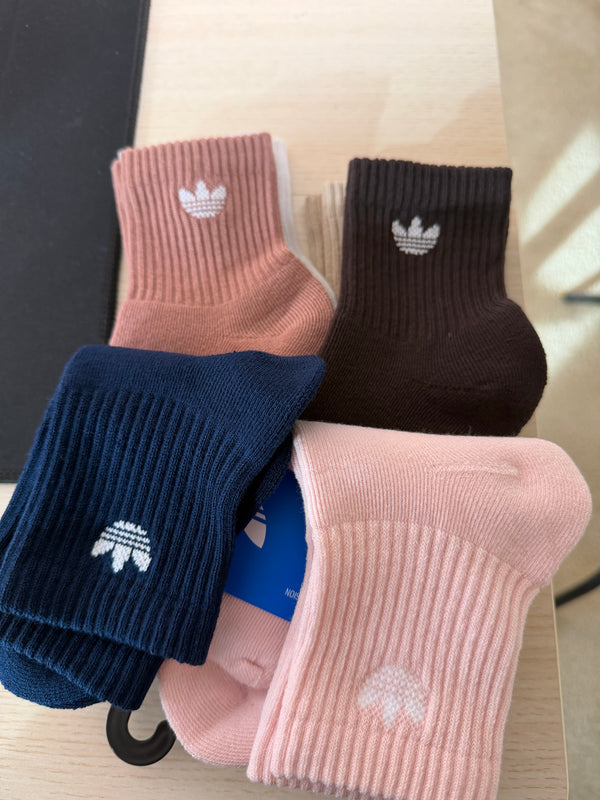 Adidas 三葉草短襪 六雙組 粉藍