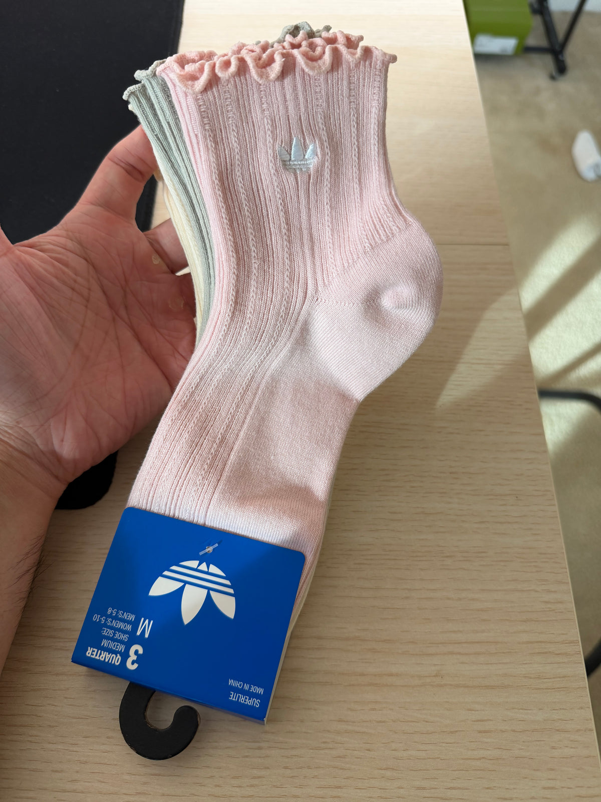 Adidas 三葉草法式滾邊襪 三入組 粉綠黃