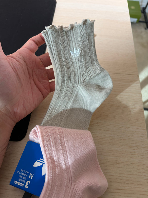 Adidas 三葉草法式滾邊襪 三入組 粉綠黃