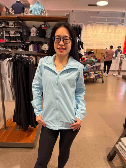 UA 女生 防水外套