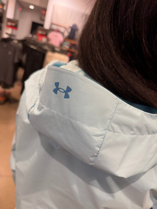 UA 女生 防水外套