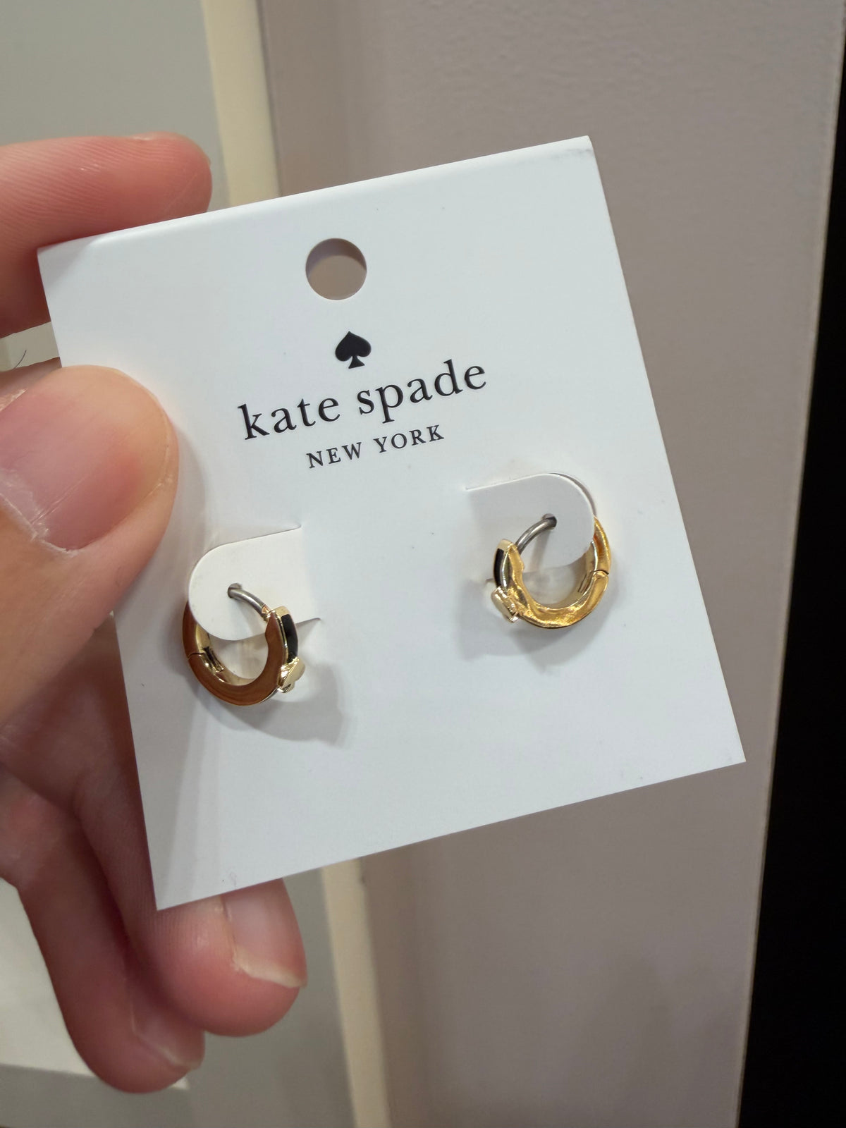 KS outlet 飾品 - 黑桃圈圈 耳針