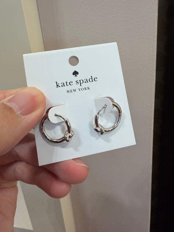 KS outlet 飾品 - 扭結圈圈 耳針