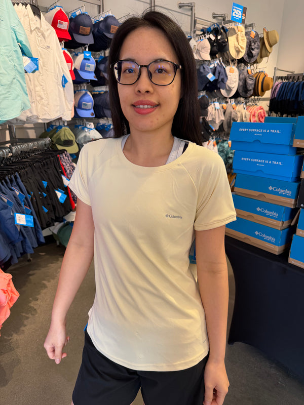 Columbia 女生 River 涼感短T
