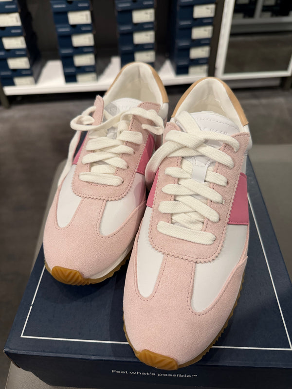 CH outlet 女生 Davie 復古Runner