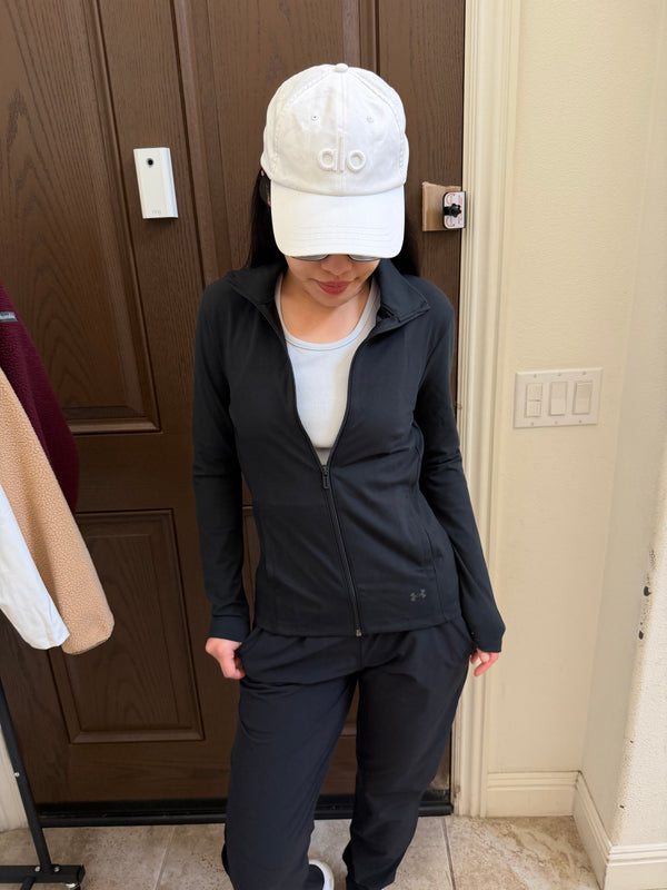 UA 女生 Motion奶油外套 酒紅 XL