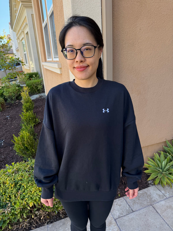 UA 女生 Oversize 刷毛大學T 黑色