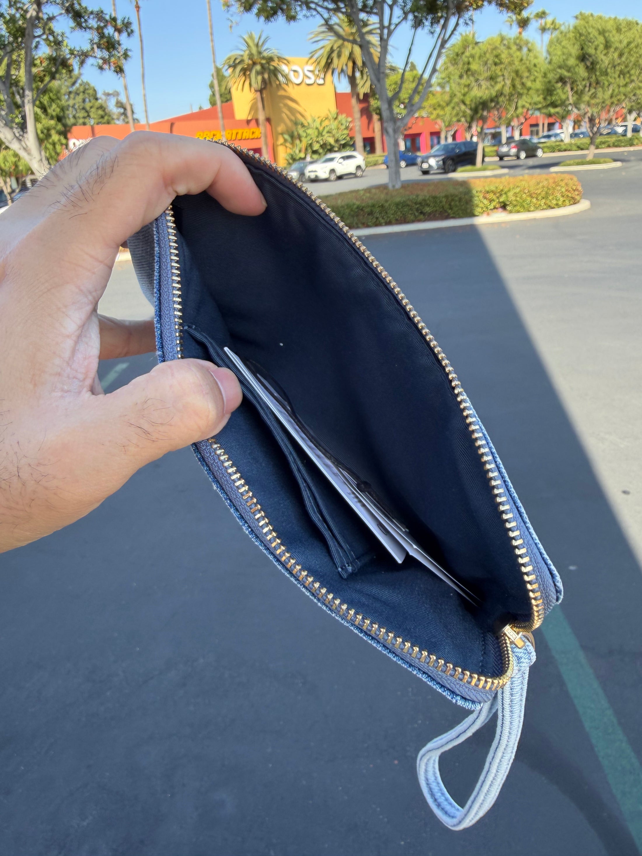 Coach Outlet 牛仔大手拿包