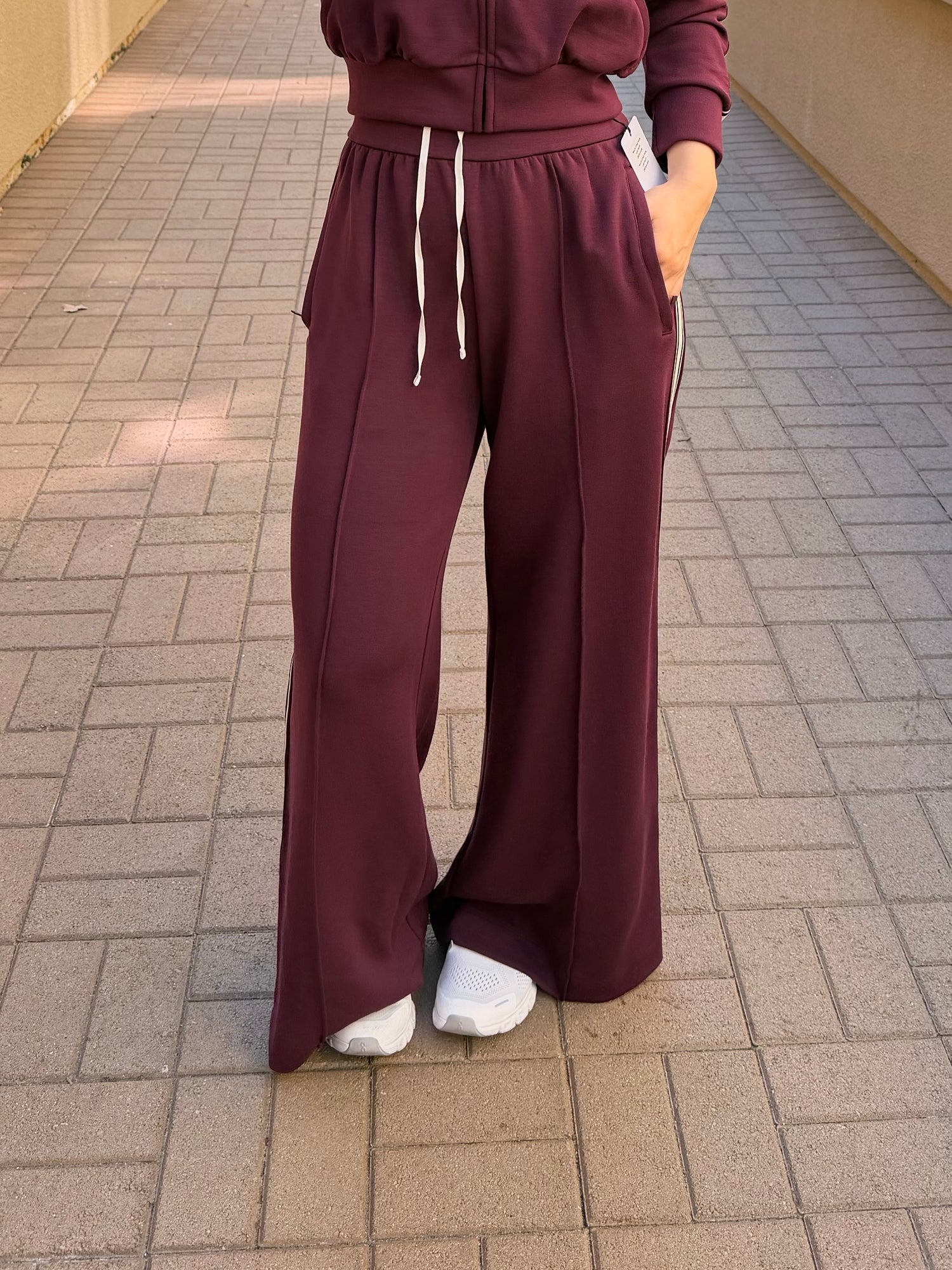 Alo 女生 trackstar 運動寬褲