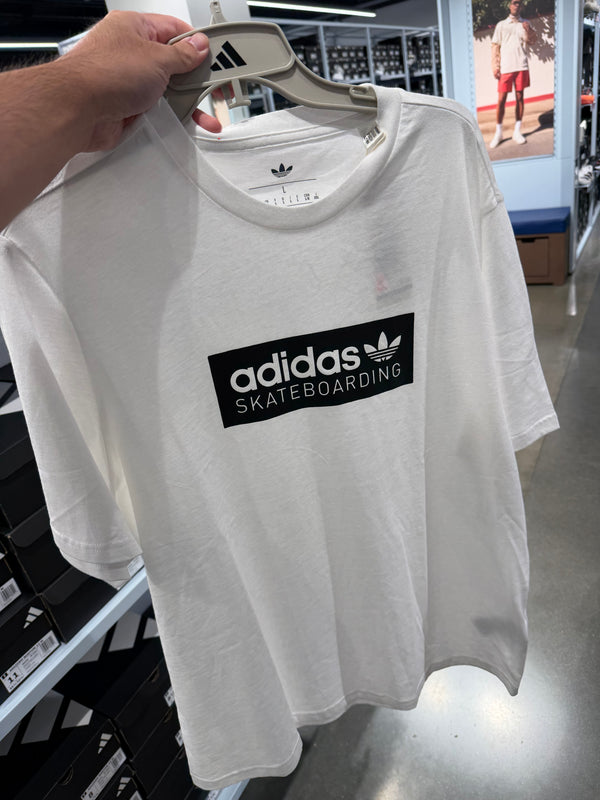 Adidas 男生 棉短T - 白色滑板