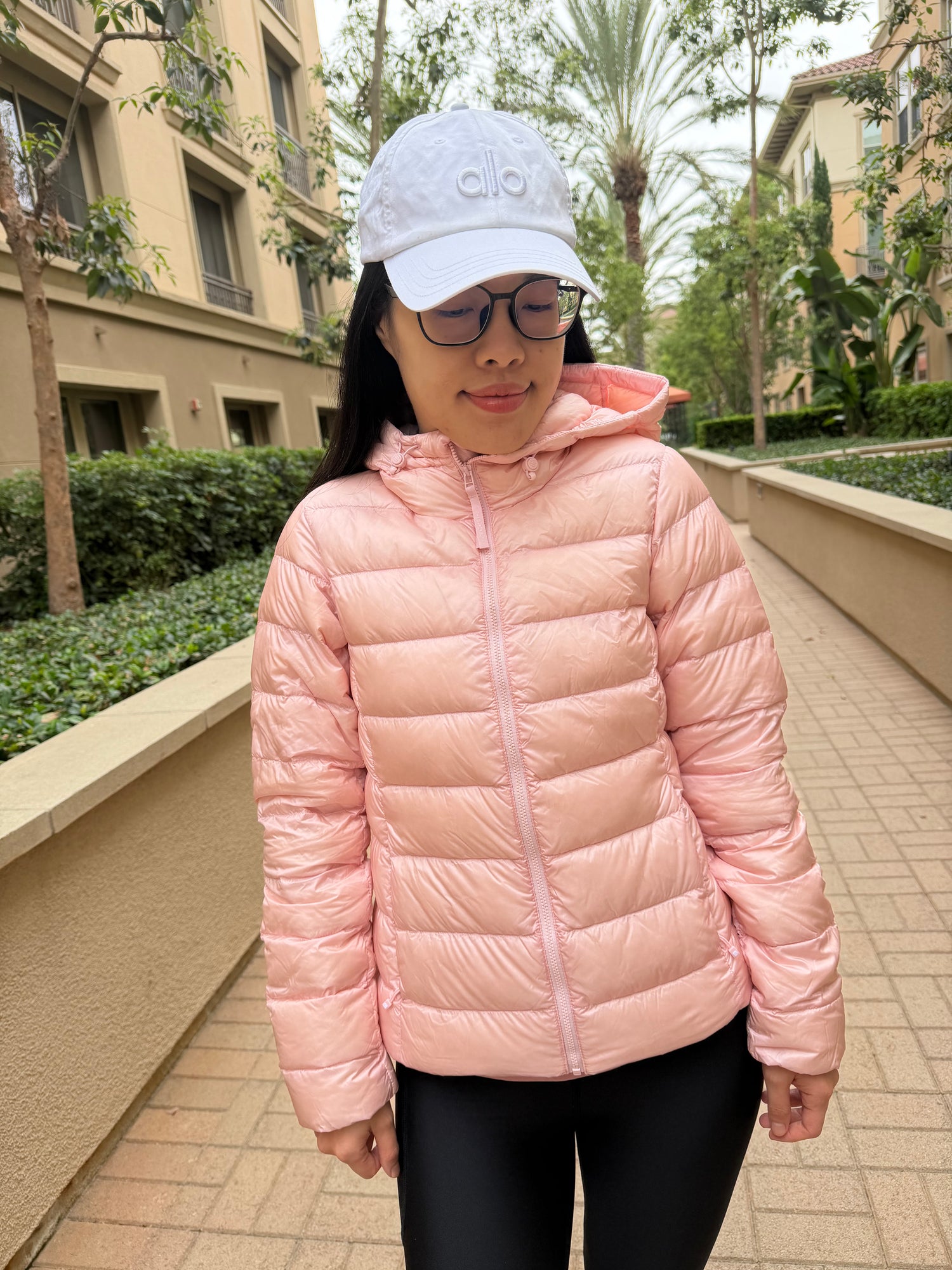 Aritzia 好收納羽絨外套 800[0c]