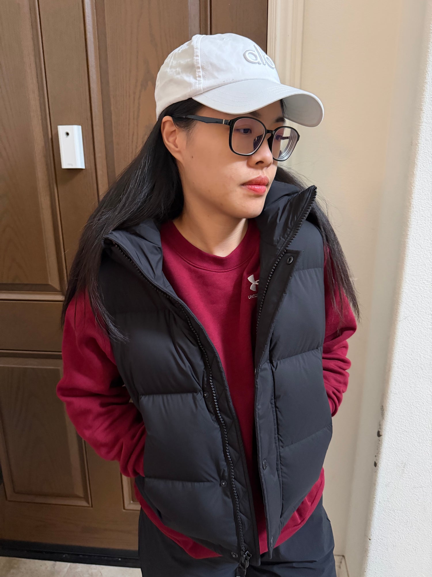 Aritzia Super Puff 八格羽絨背心 800
