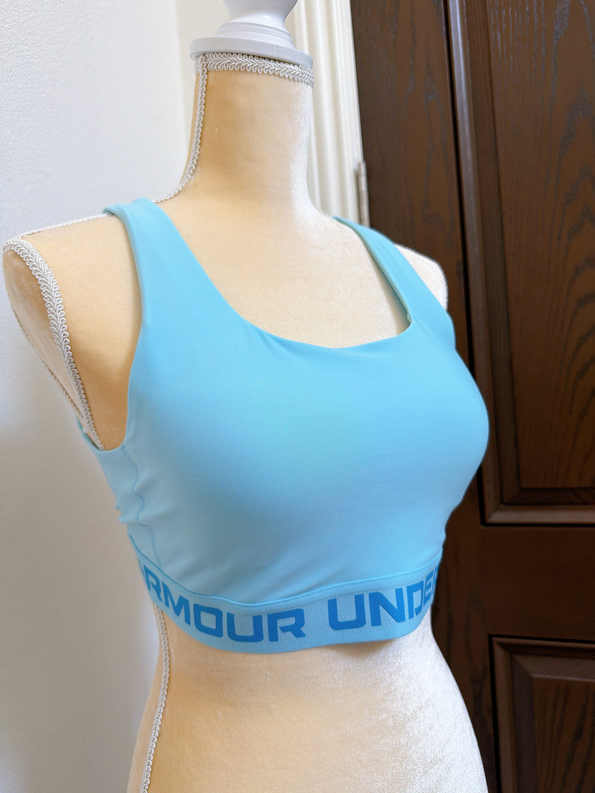 UA 女生 雙色肩帶 中強度運動內衣 - 1390377