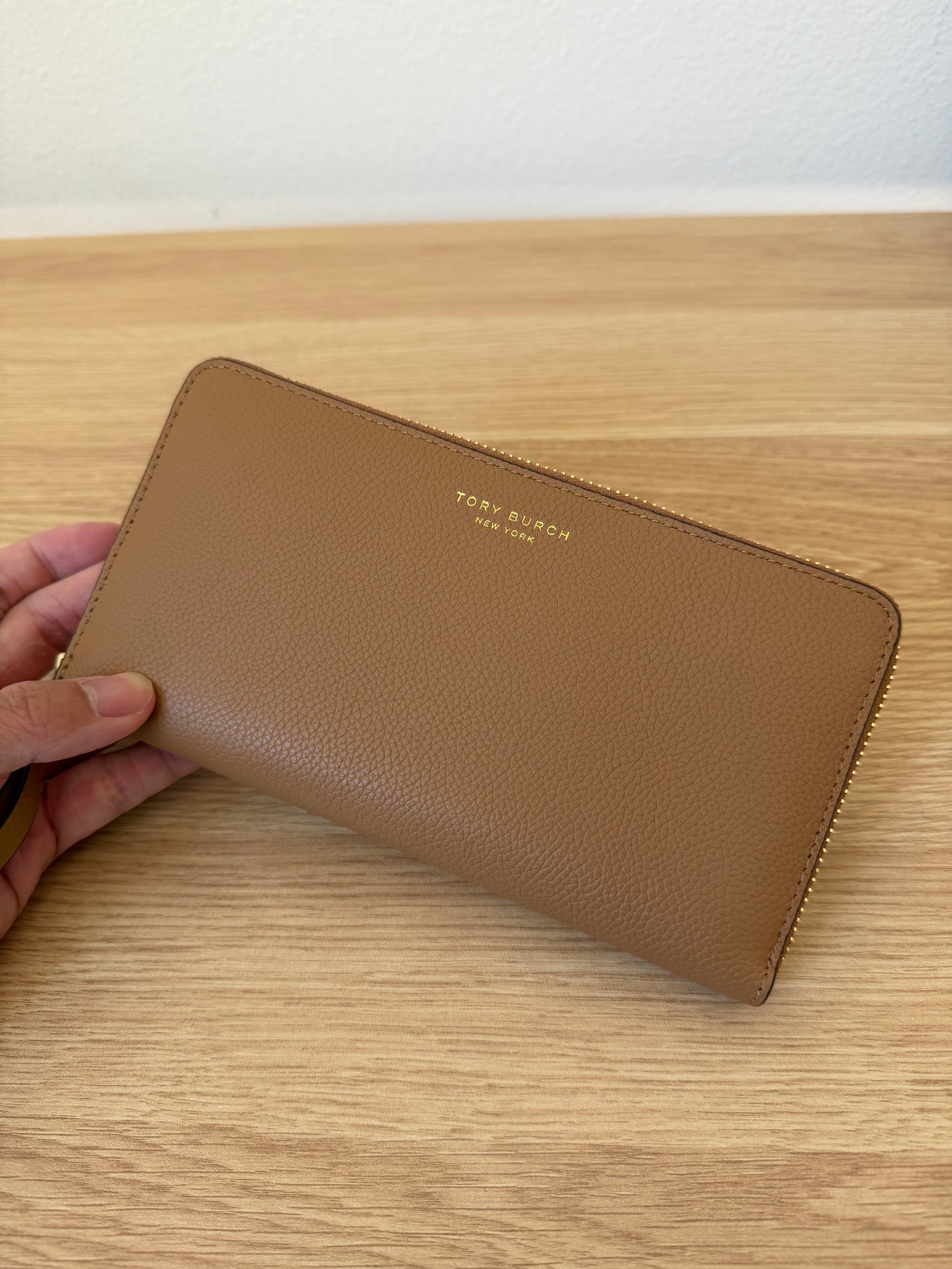 TB專櫃 Romy 拉鏈長夾