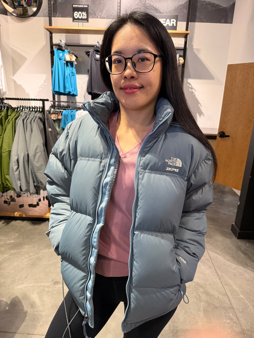 北臉 x Skim 聯名 女生 96 真羽絨外套 暴風藍 - 700