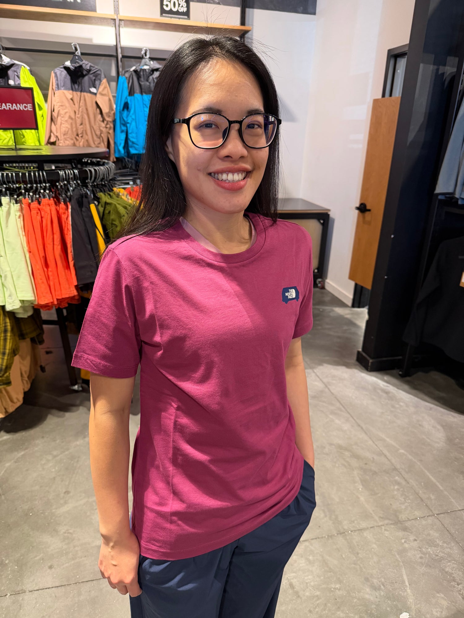 北臉 女生 專車短T