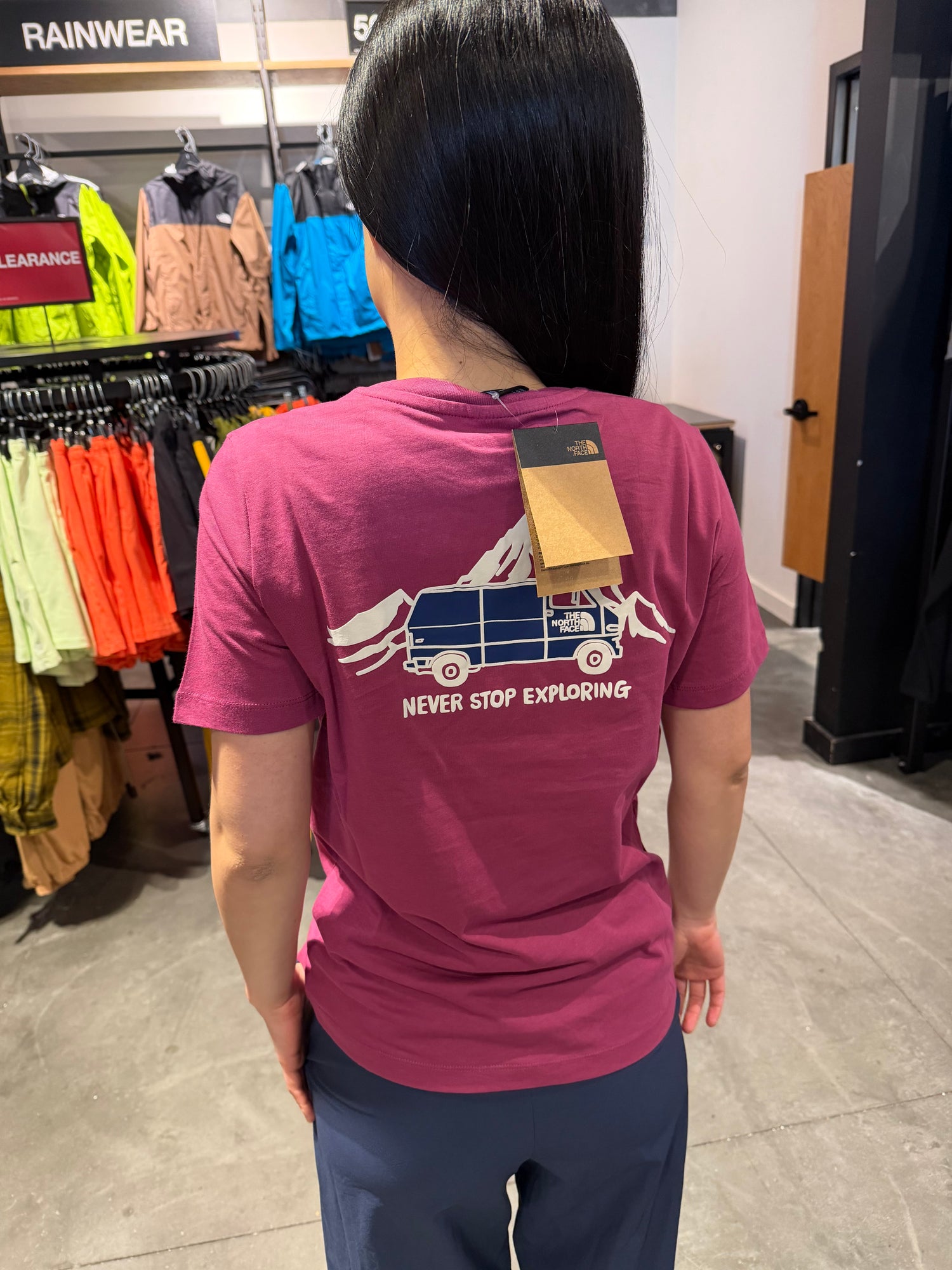北臉 女生 專車短T