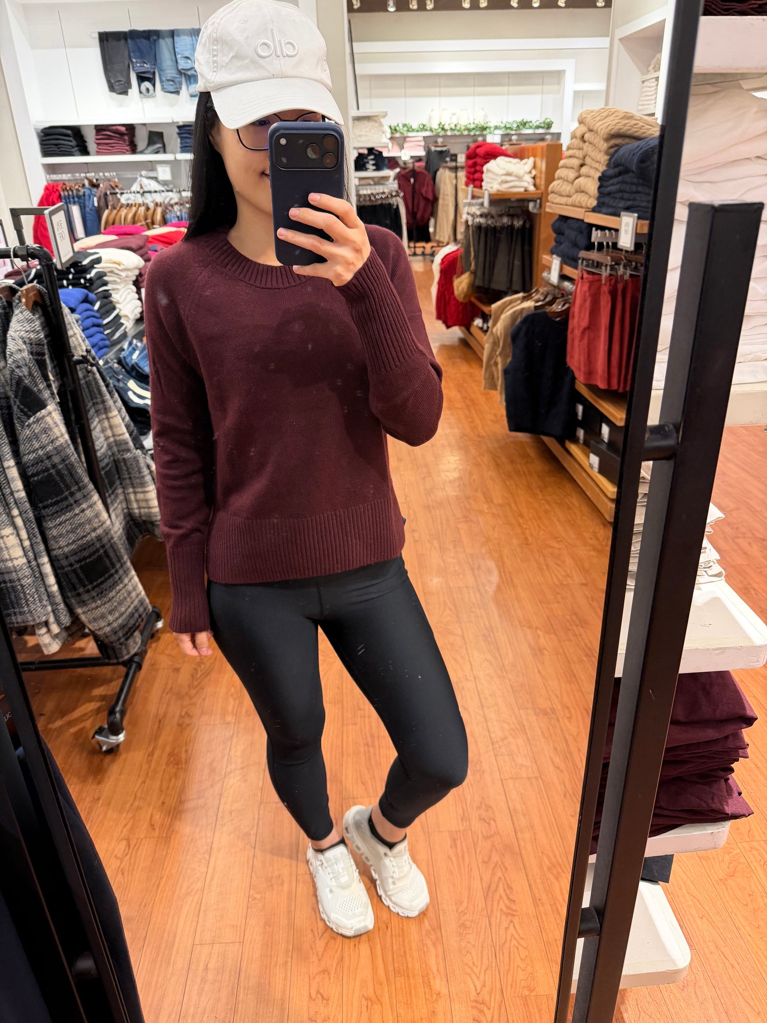 Banana 女生 柔軟圓領毛衣