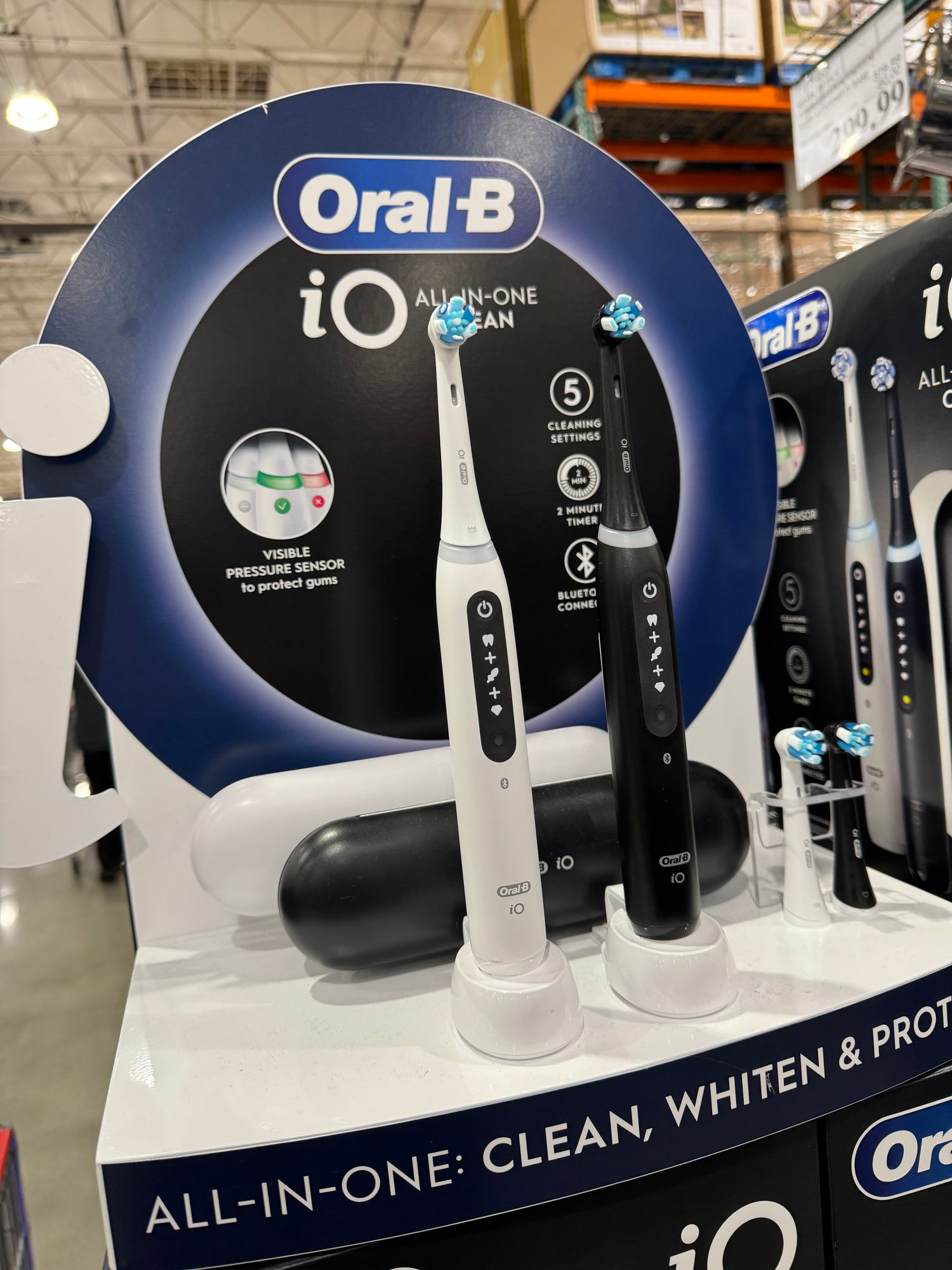 Oral B iO 完整清潔電動牙刷組