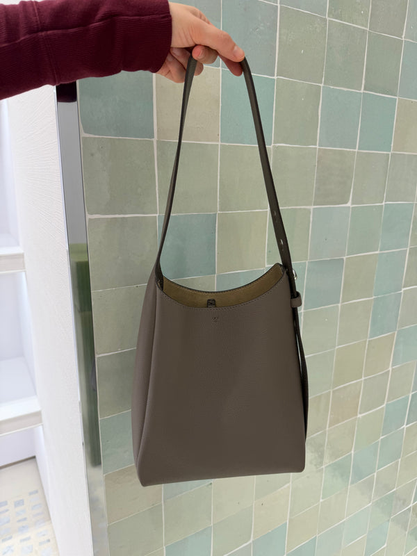 TB專櫃 Romy Hobo 21