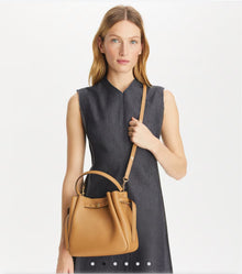 TB 專櫃 Romy 水桶包 提拉米蘇