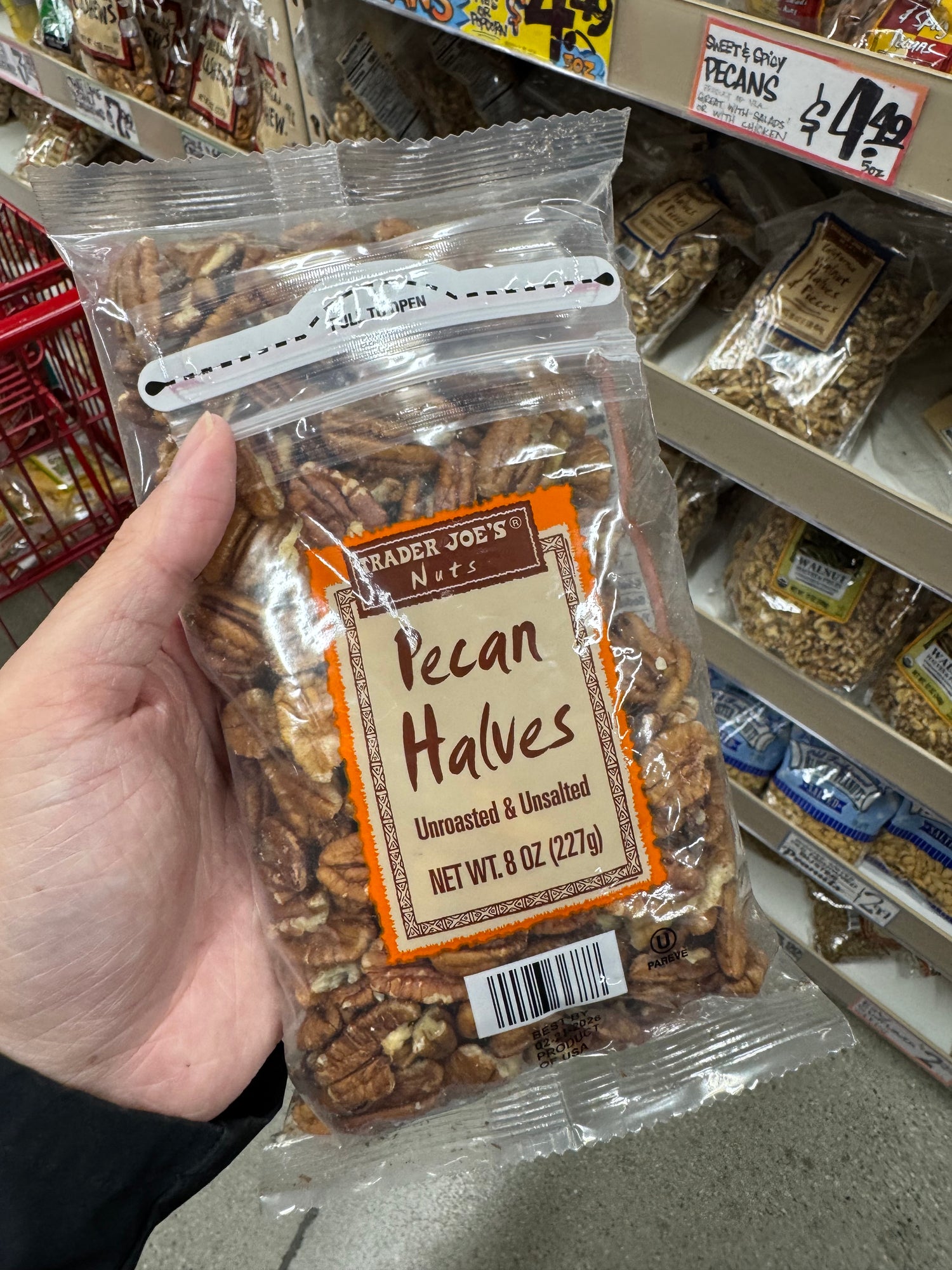 Trader Joe 完整胡桃 227g