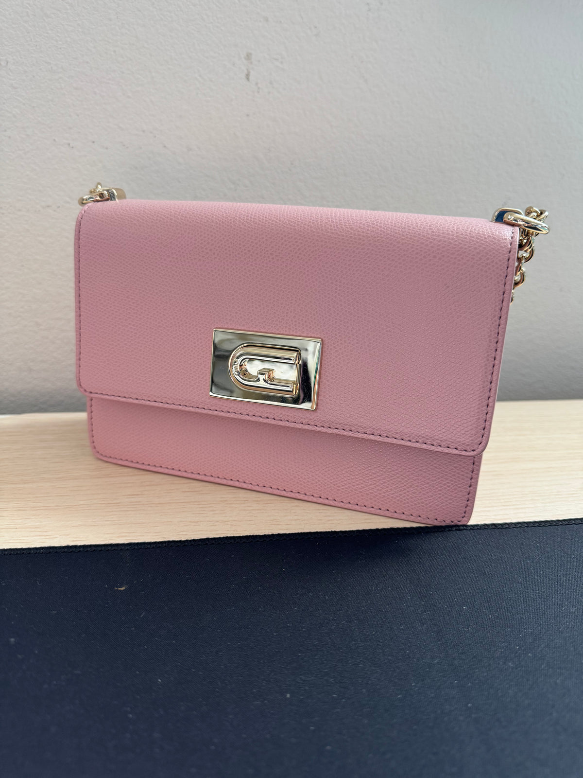 Furla 專櫃 1927小斜背 粉色 20