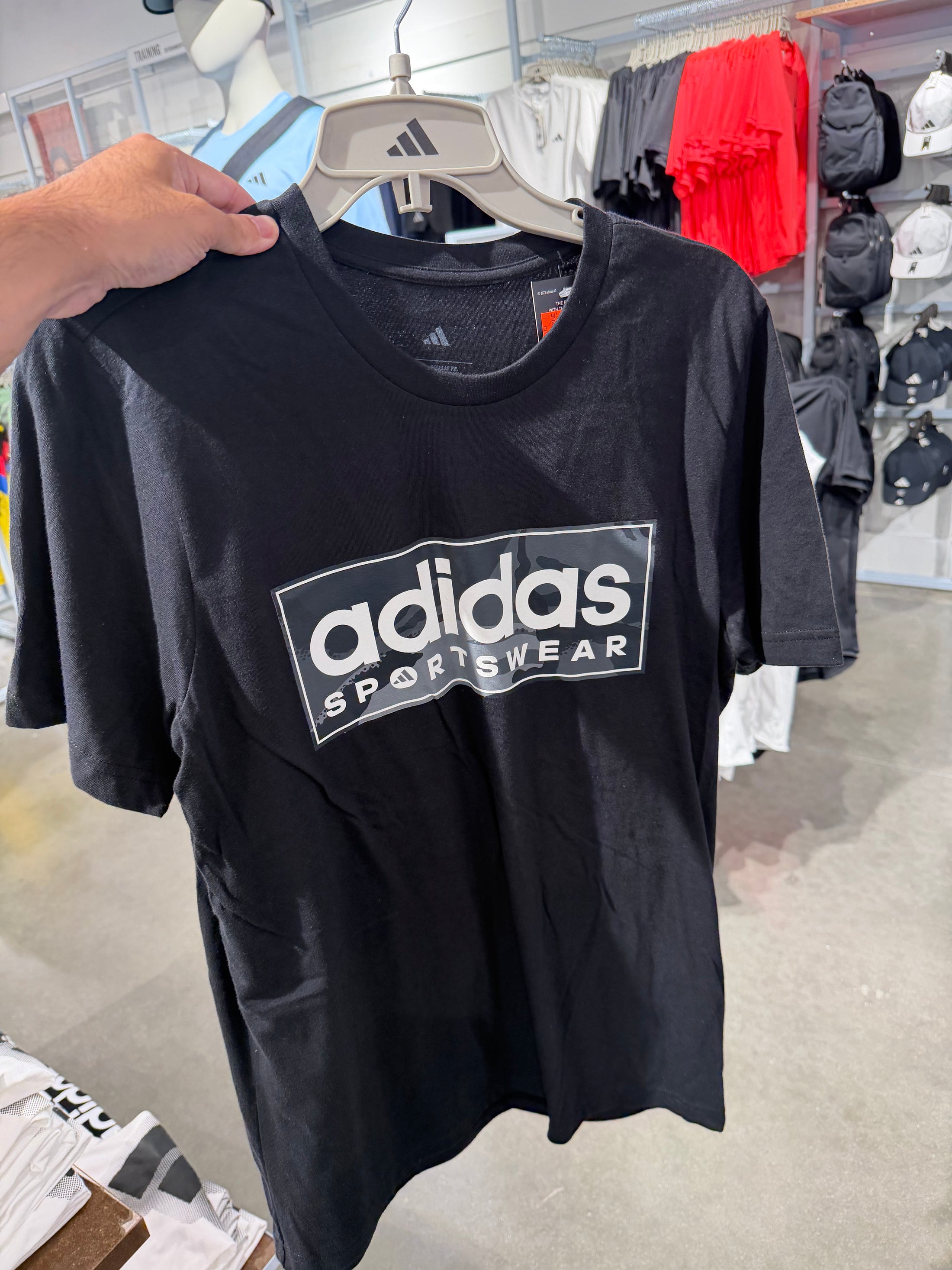 Adidas 男生 棉短T - 黑灰迷彩logo
