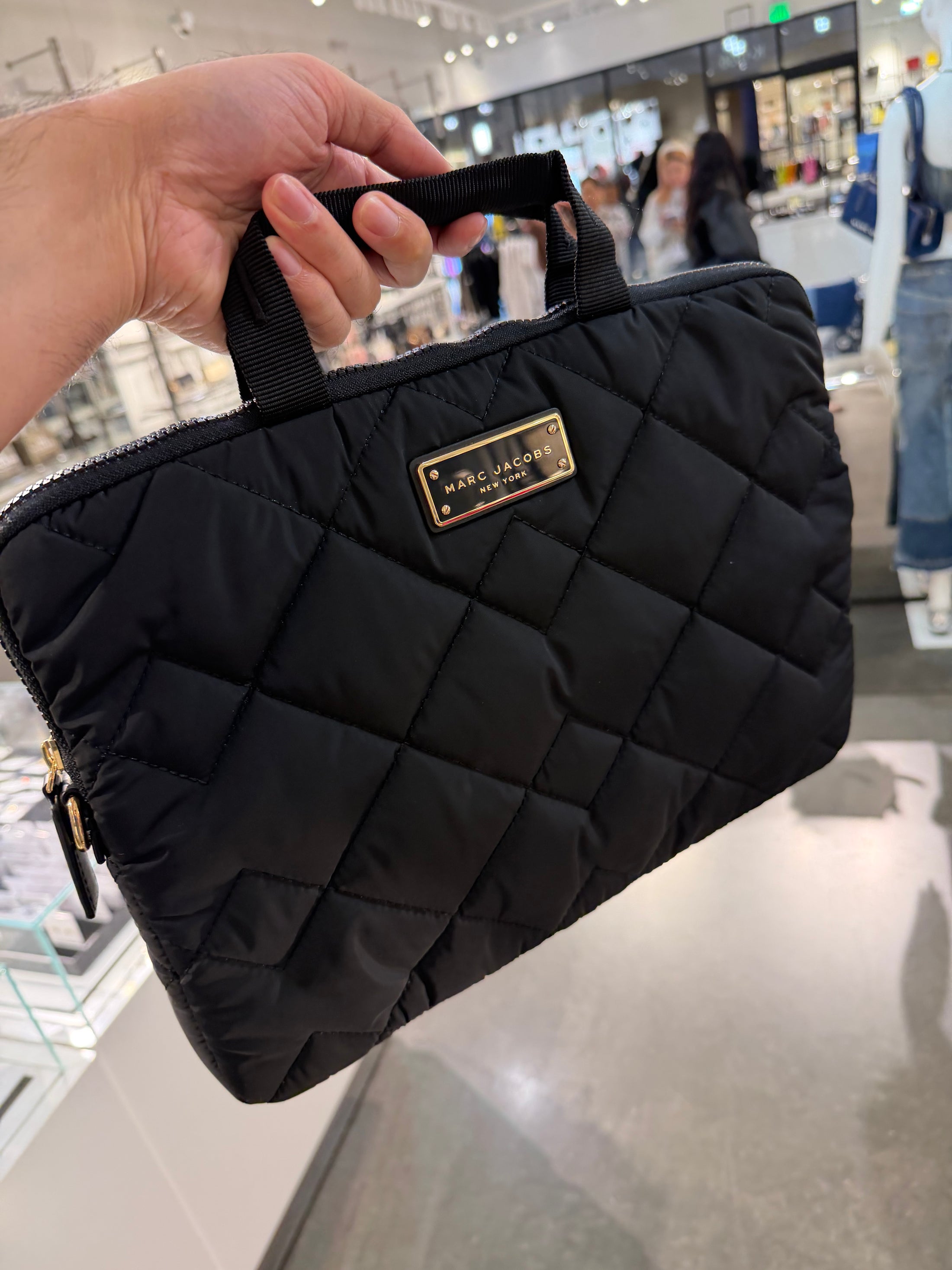 MJ outlet 菱格筆電包 有背帶[15吋]