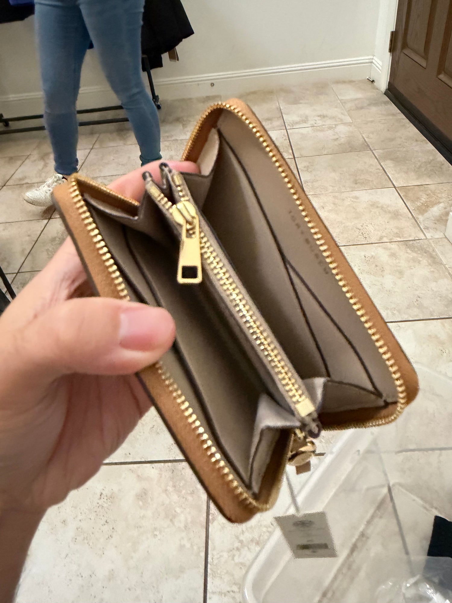 TB專櫃 Romy零錢夾 提拉米蘇