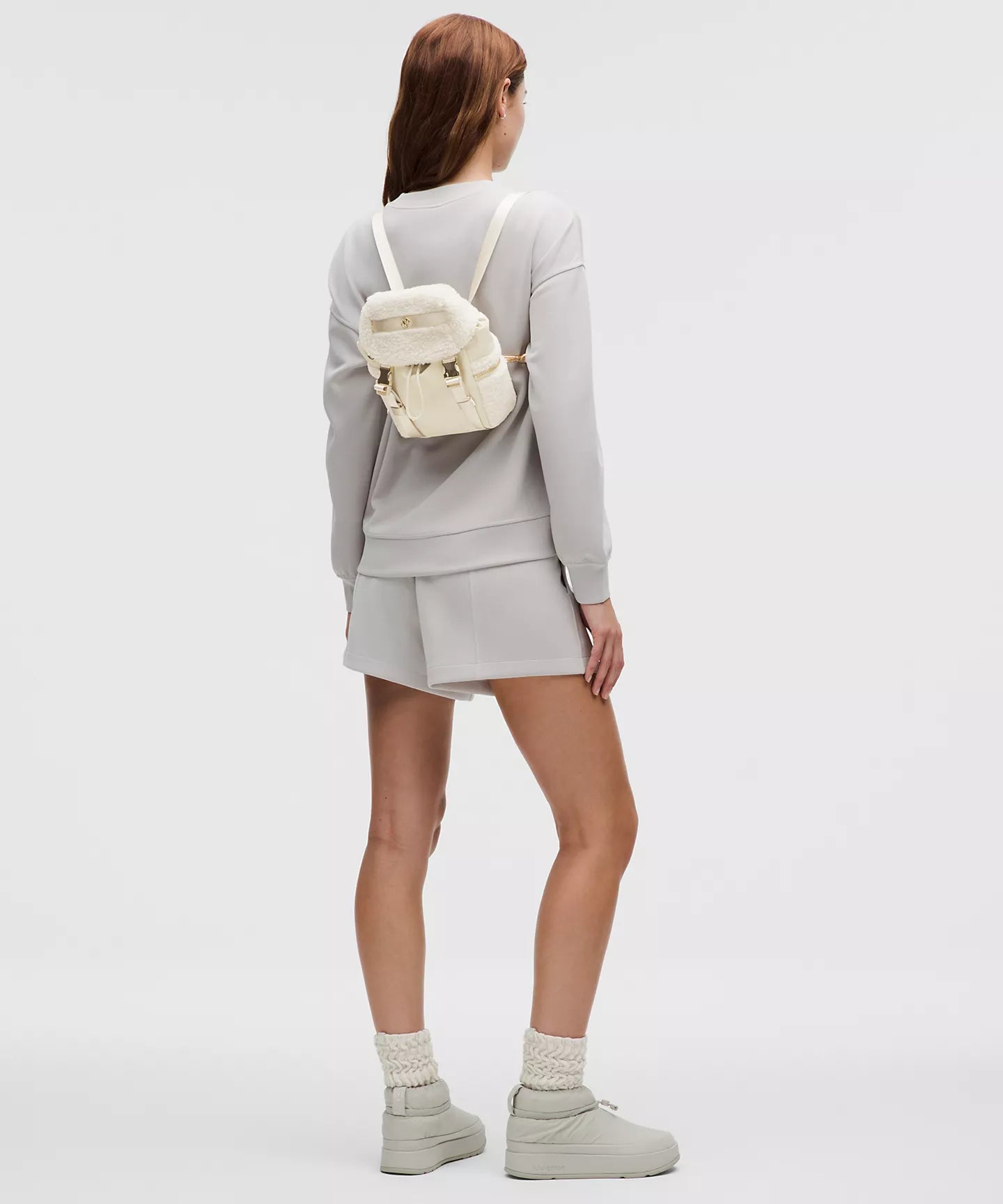 Lululemon Wanderlust 毛毛迷你後背包 3L