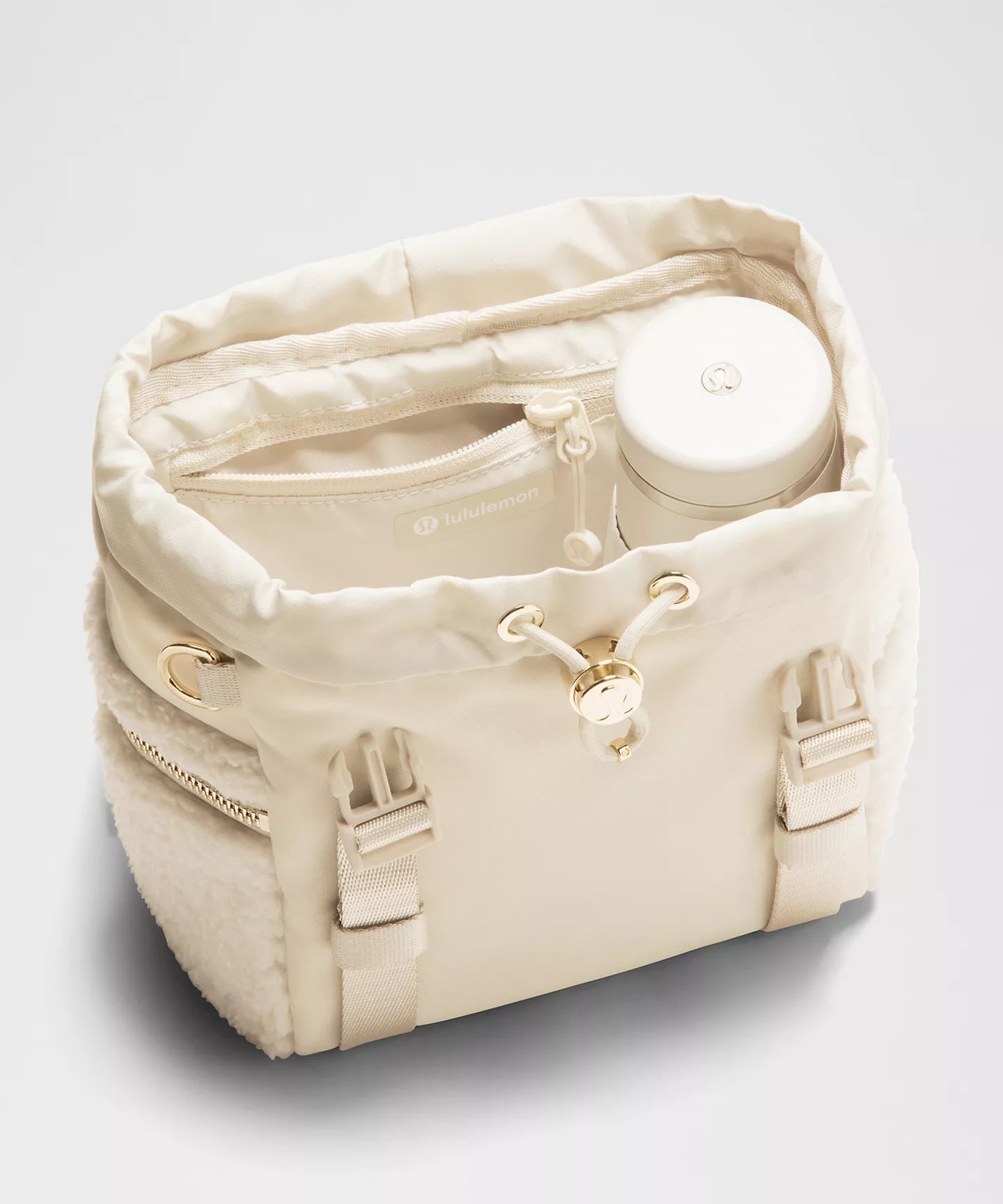 Lululemon Wanderlust 毛毛迷你後背包 3L