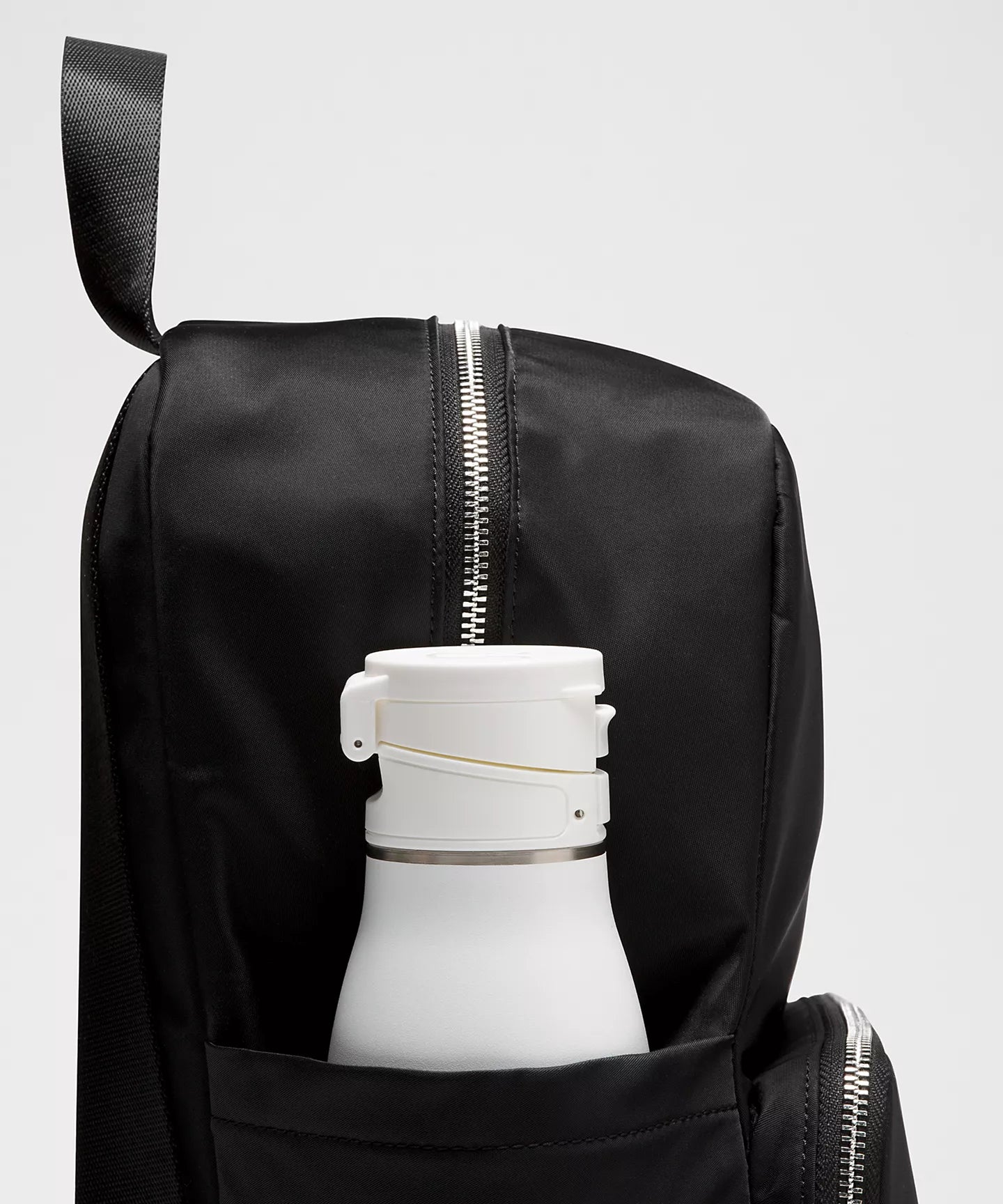 Lululemon Everywhere 小後背包 11.5L