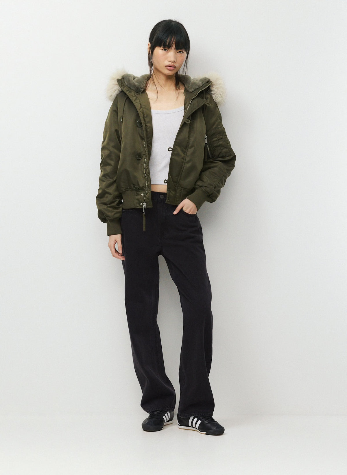Aritzia 女生 Hitch飛行外套 - 軍綠