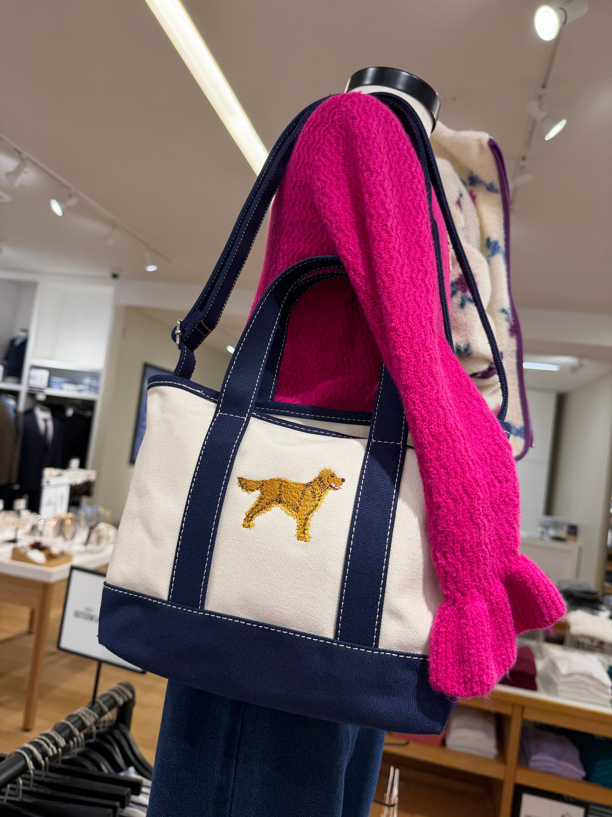 J Crew 刺繡狗狗托特包 - 黃金獵犬