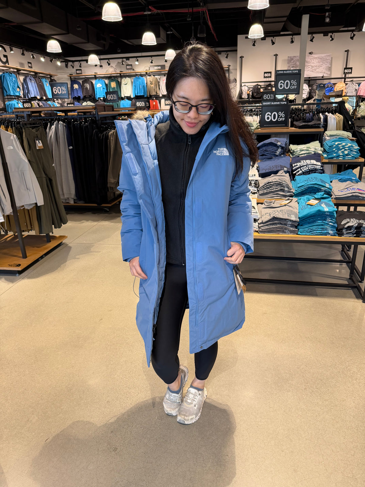 北臉 女生 Arctic派克真羽絨 600 - 天空藍