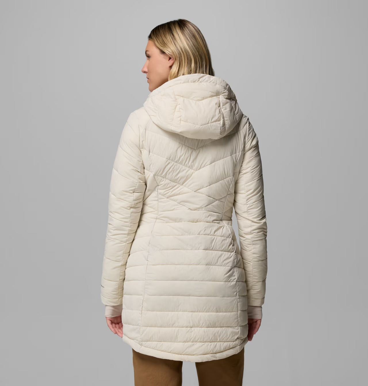 Columbia 女生 Joypeak 長板金點科技羽絨連帽外套