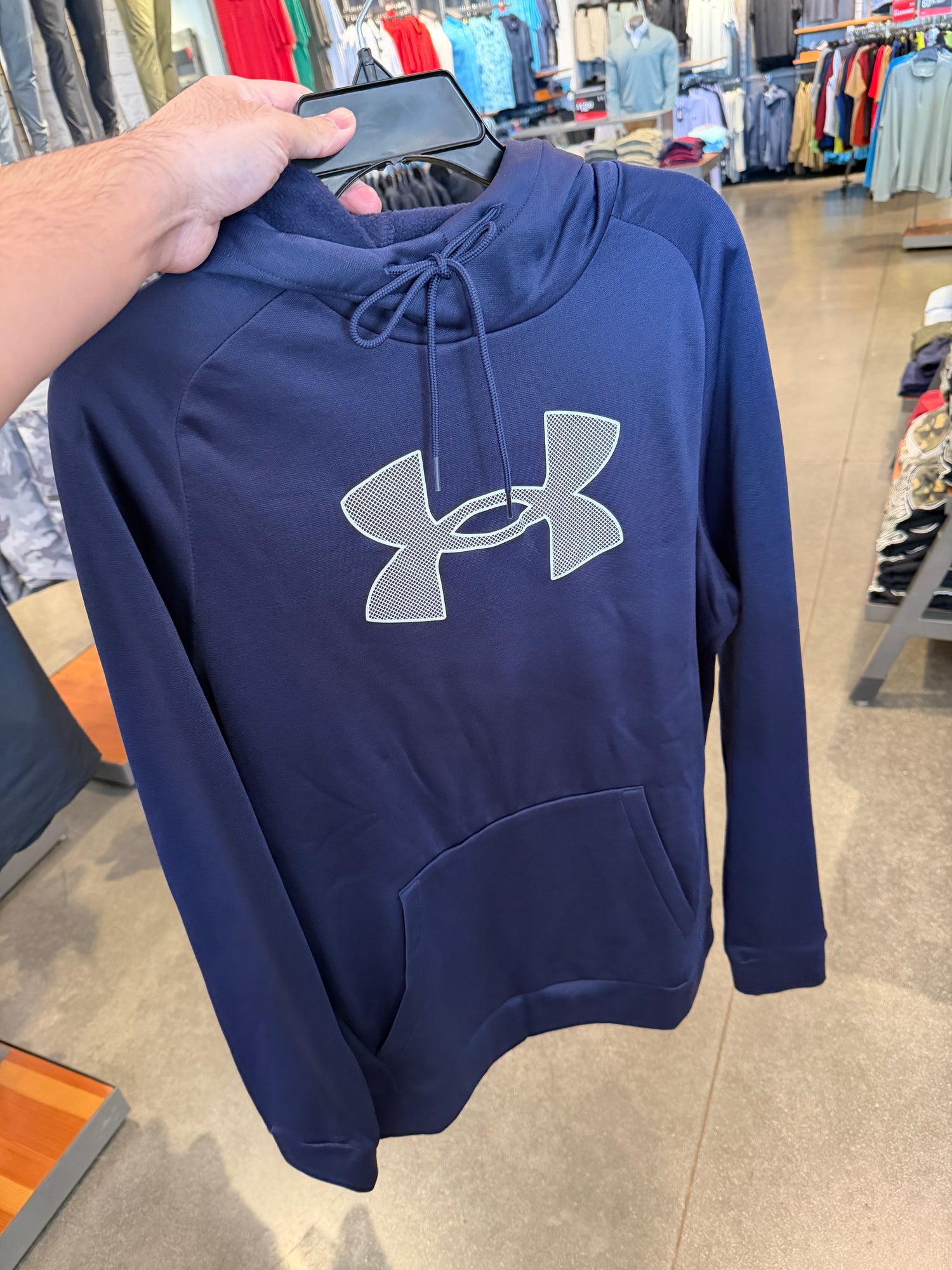 UA 男生 刷毛帽T 大logo - 深藍 410